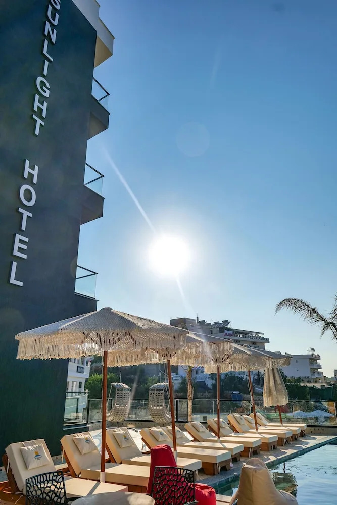 Photo - Sunlight Hotel