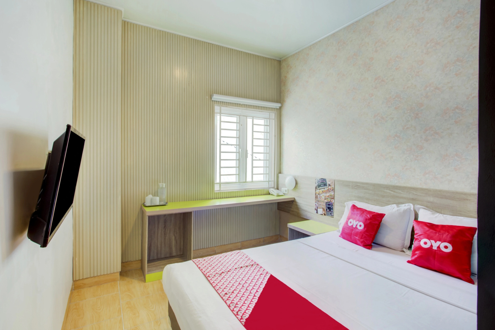 Photo - Hotel O Gambir Near Juanda Station Formerly Bunga Dahlia