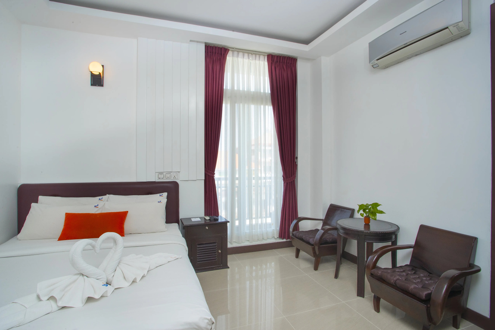 Photo - King Grand Boutique Hotel