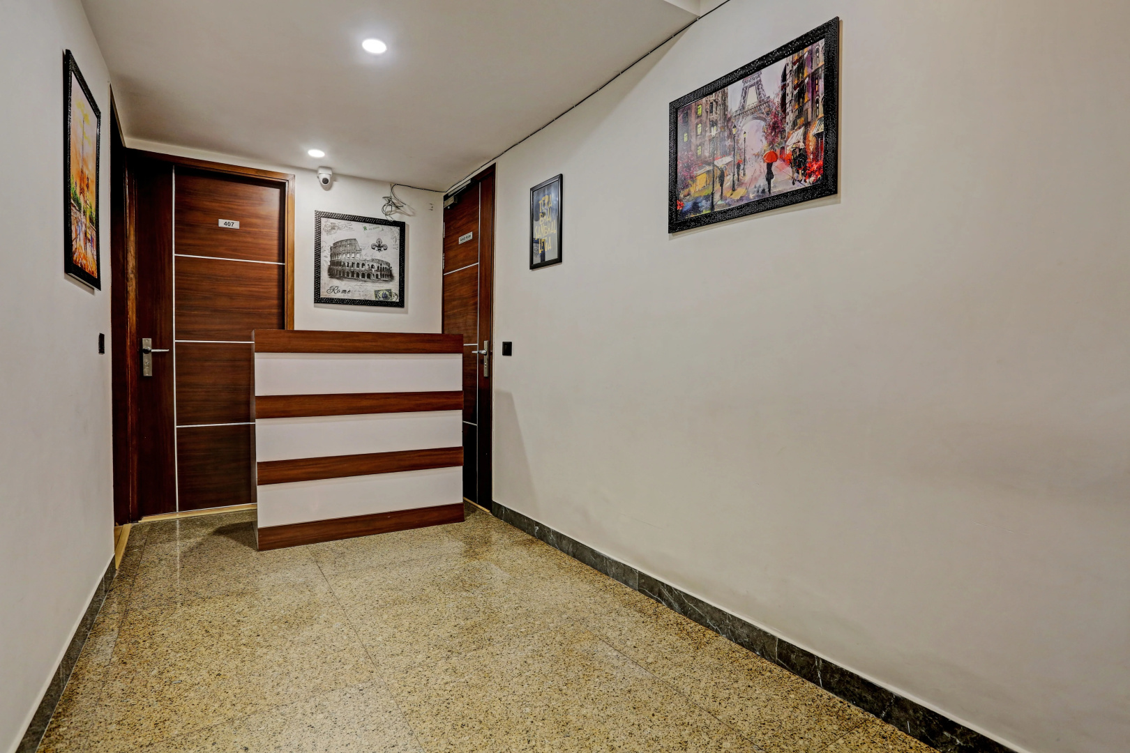 Photo - Fabhotel Golden Eye Inn