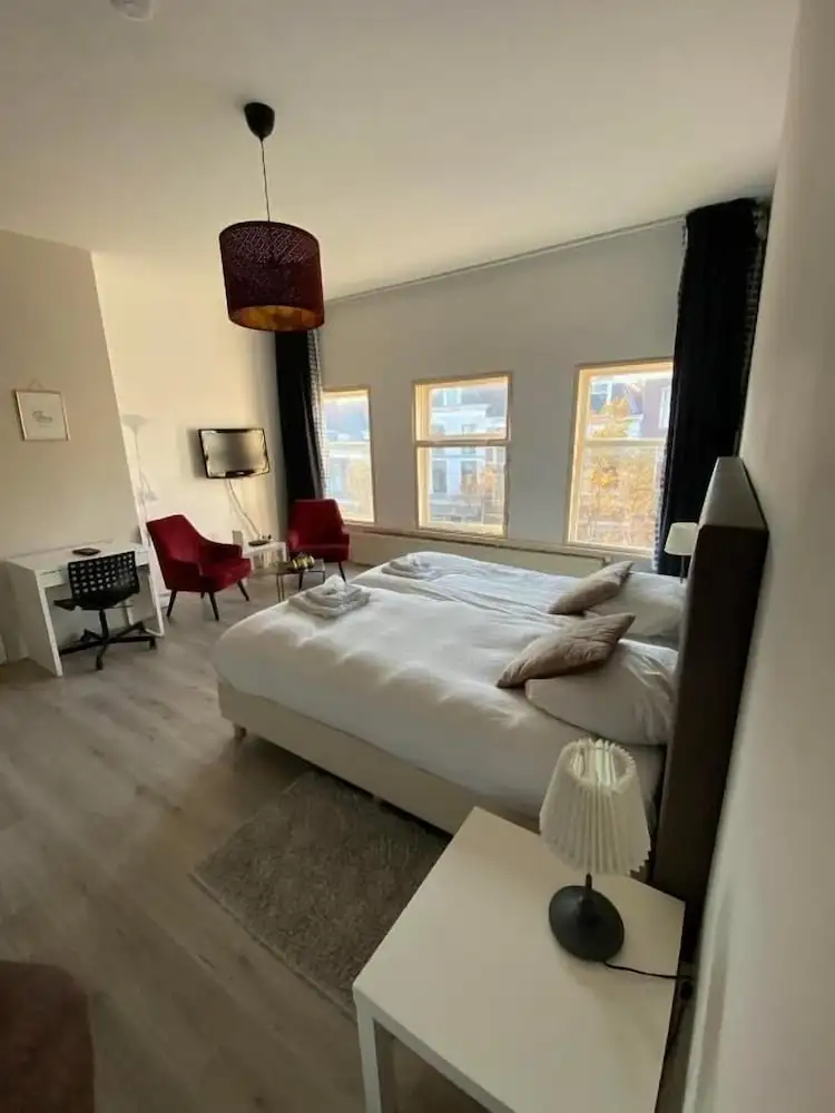 Photo - Hotel La Noire - Delft City Centre