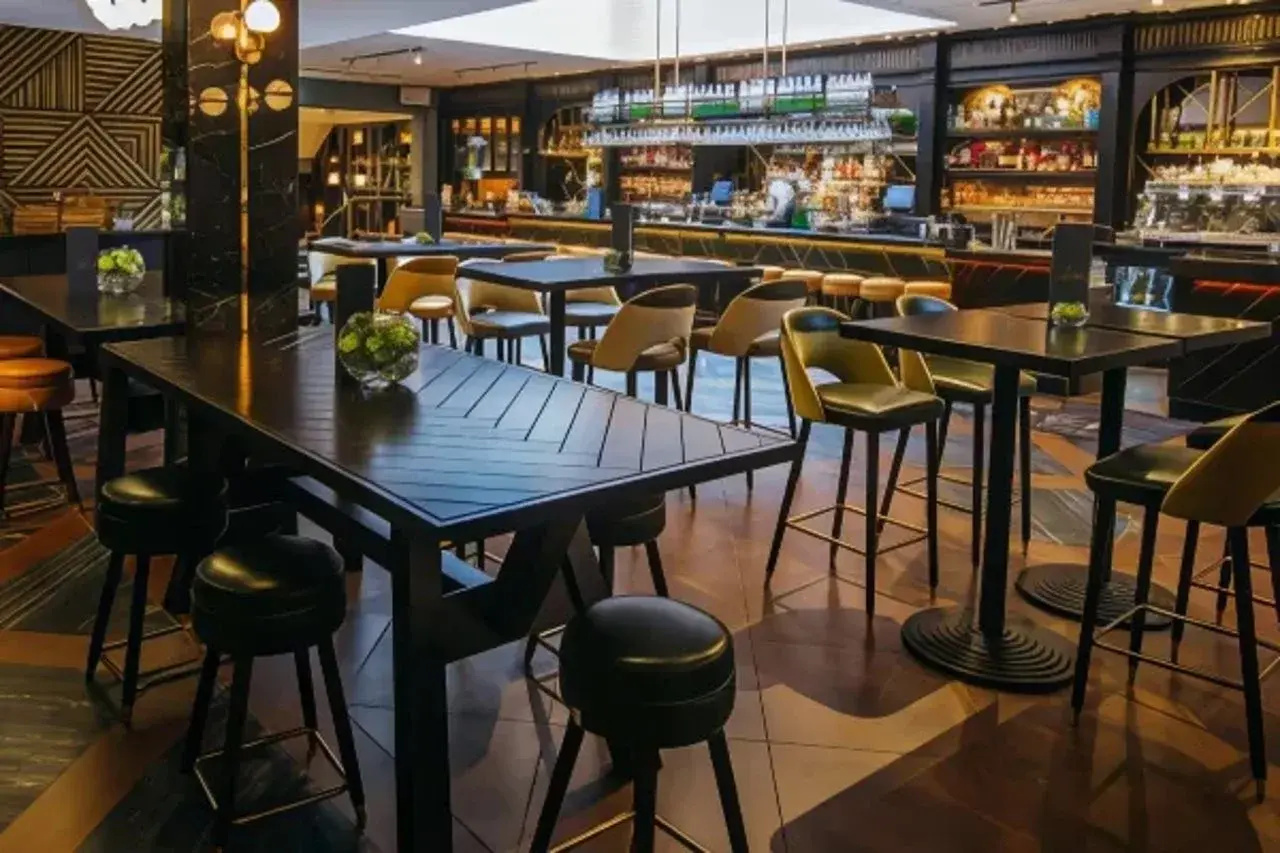 Photo - Iveagh Garden Hotel
