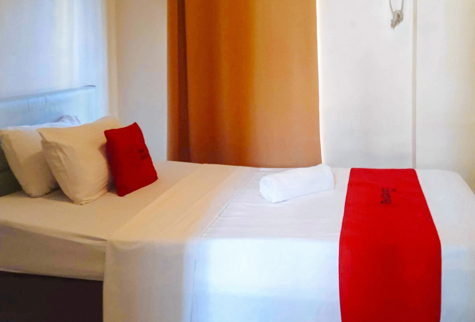 Photo - RedDoorz Plus New Era Budget Hotel Mabolo former RedDoorz near Landers Superstore Cebu City