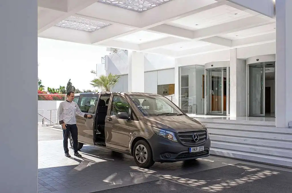 Photo - Grecian Sands Hotel