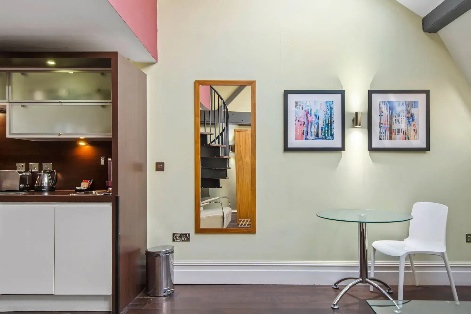 Foto - Roomzzz Manchester City