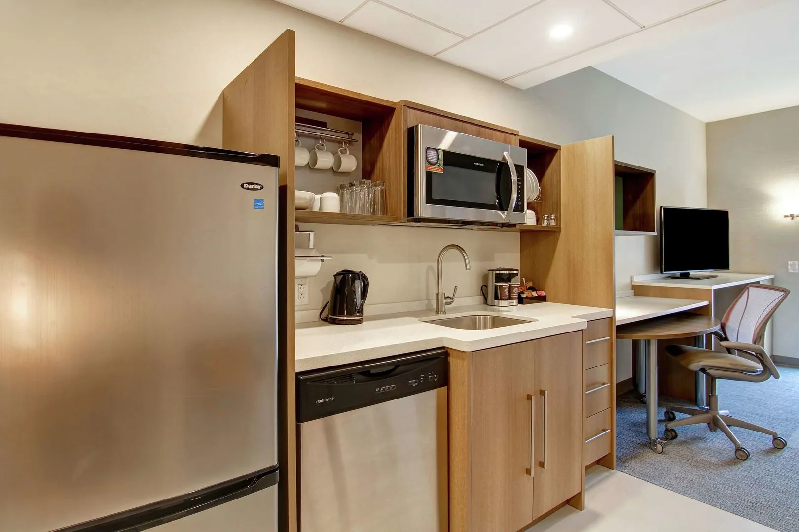 Foto - Home2 Suites By Hilton Montreal Dorval