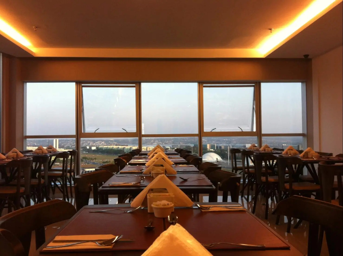 Foto - Hplus Vision Executive