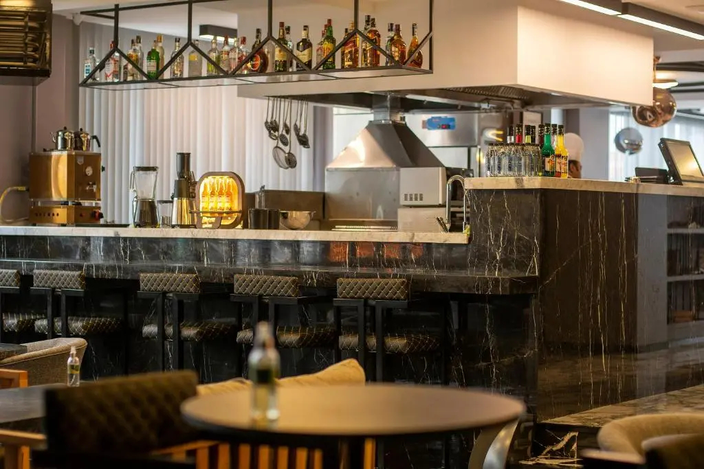Photo - Hotel Bossuite Business