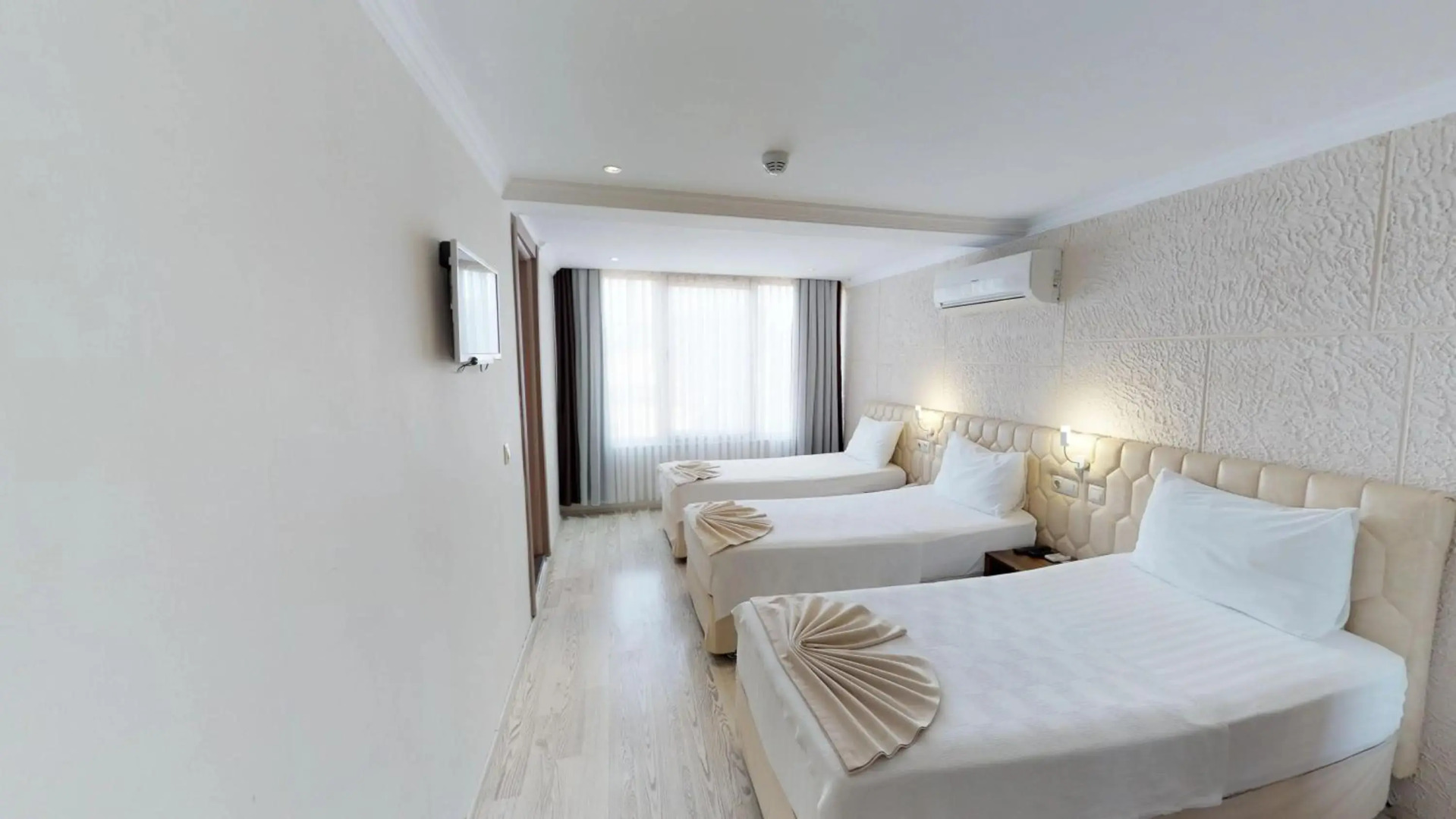 Photo - Patron Hotel