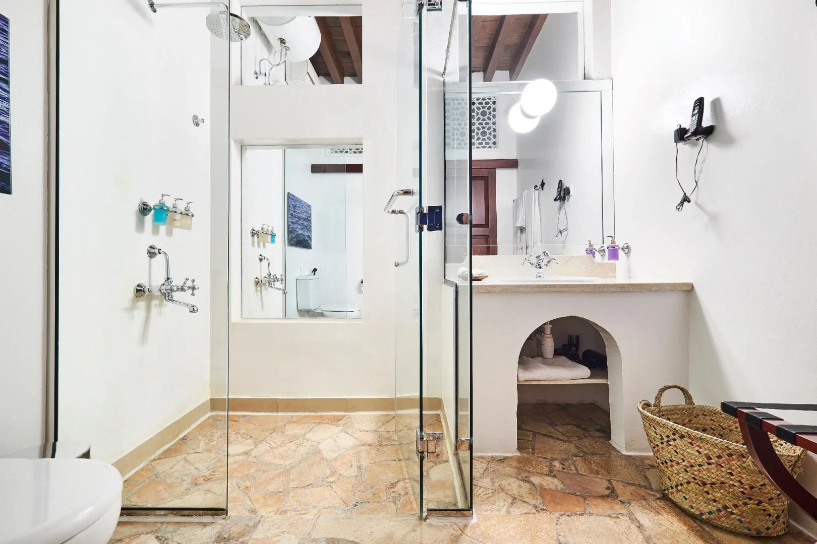 Photo - XVA Art Hotel