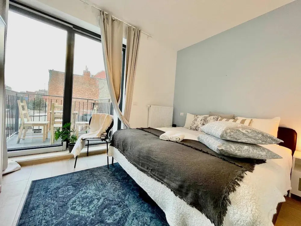 Photo - OneLuxStay near Fashion District