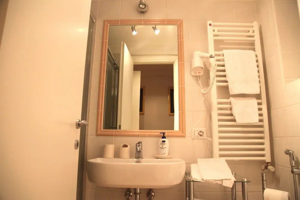 Photo - Casa Claudia Giulio Cesare