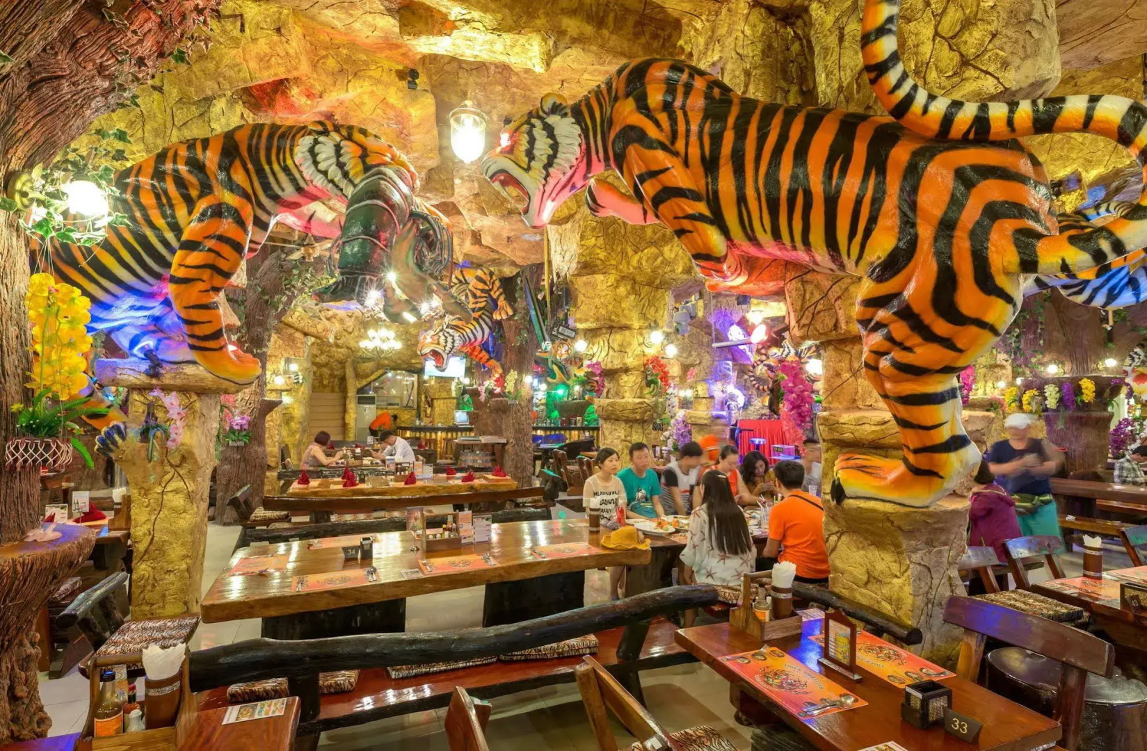 Foto - Tiger Complex