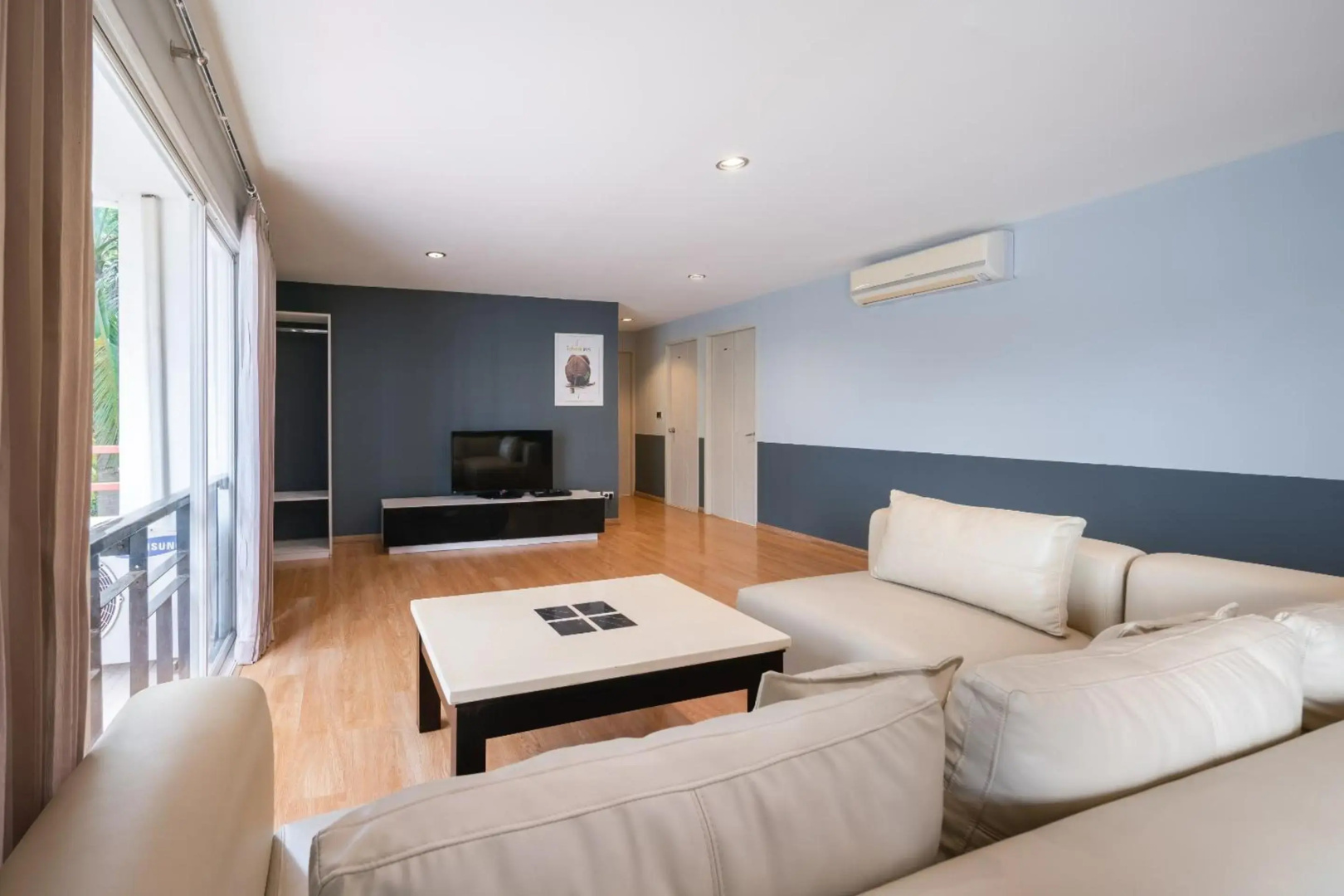 Foto - iCheck inn Residences Sathorn