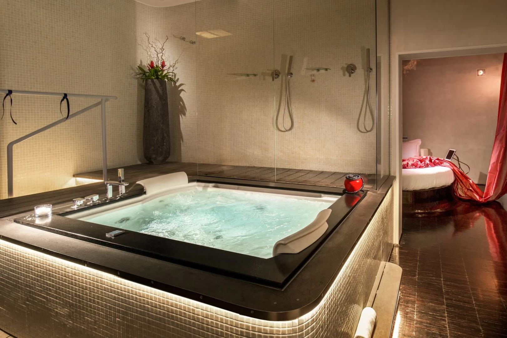 Photo - SuiteSistina for Brave Lovers