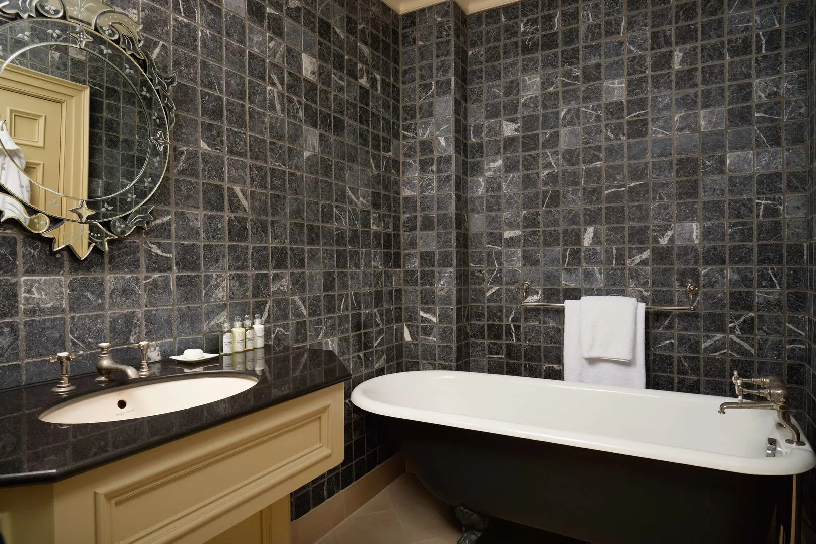 Foto - The Gore London - Starhotels Collezione