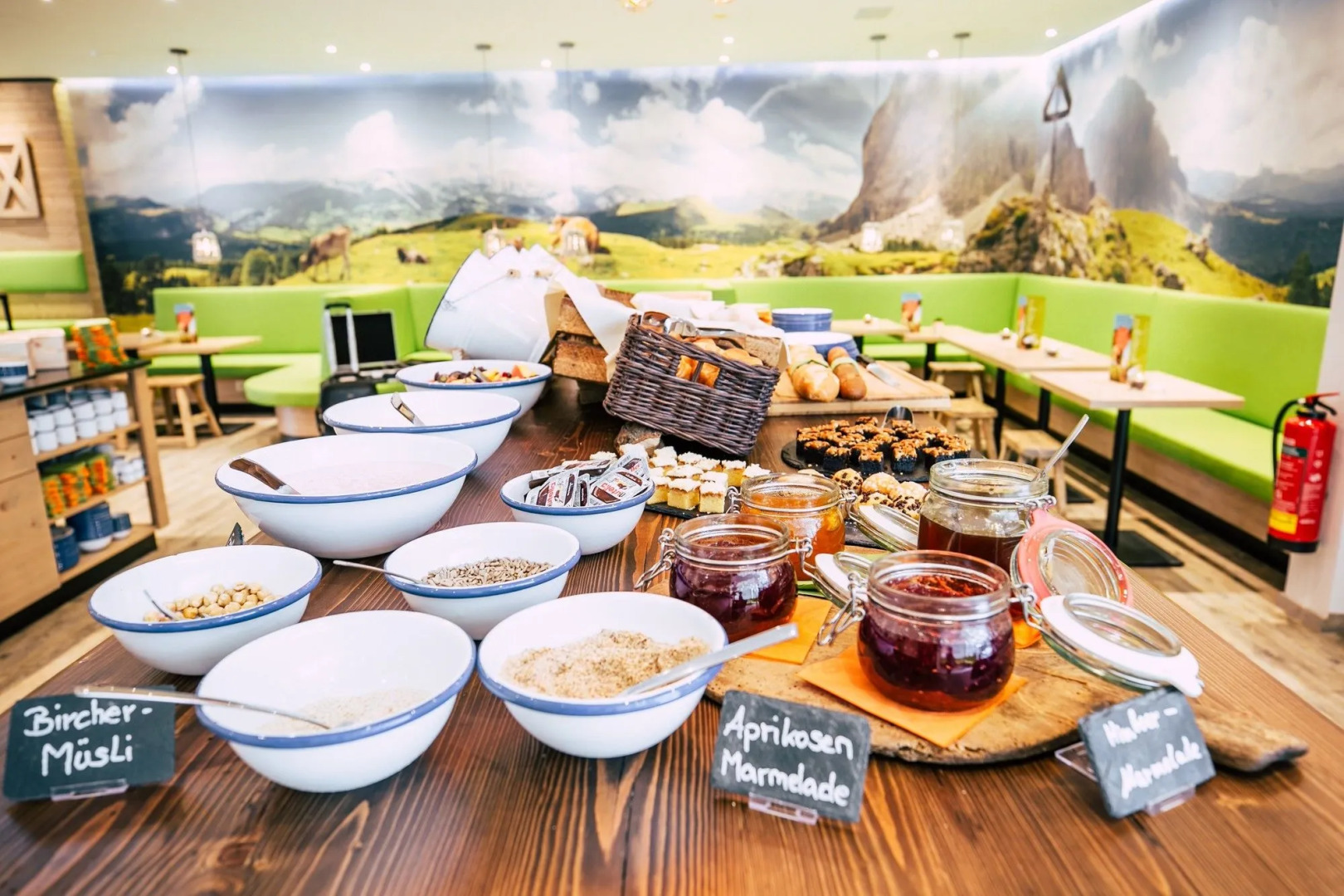 Photo - Cocoon Hauptbahnhof