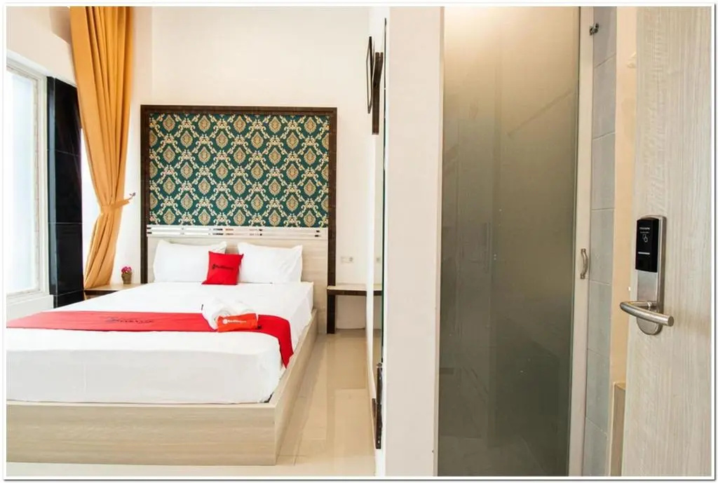 Photo - RedDoorz Plus @ Centrium Katamso Medan