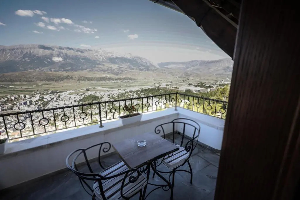 Photo - KERCULLA Resort