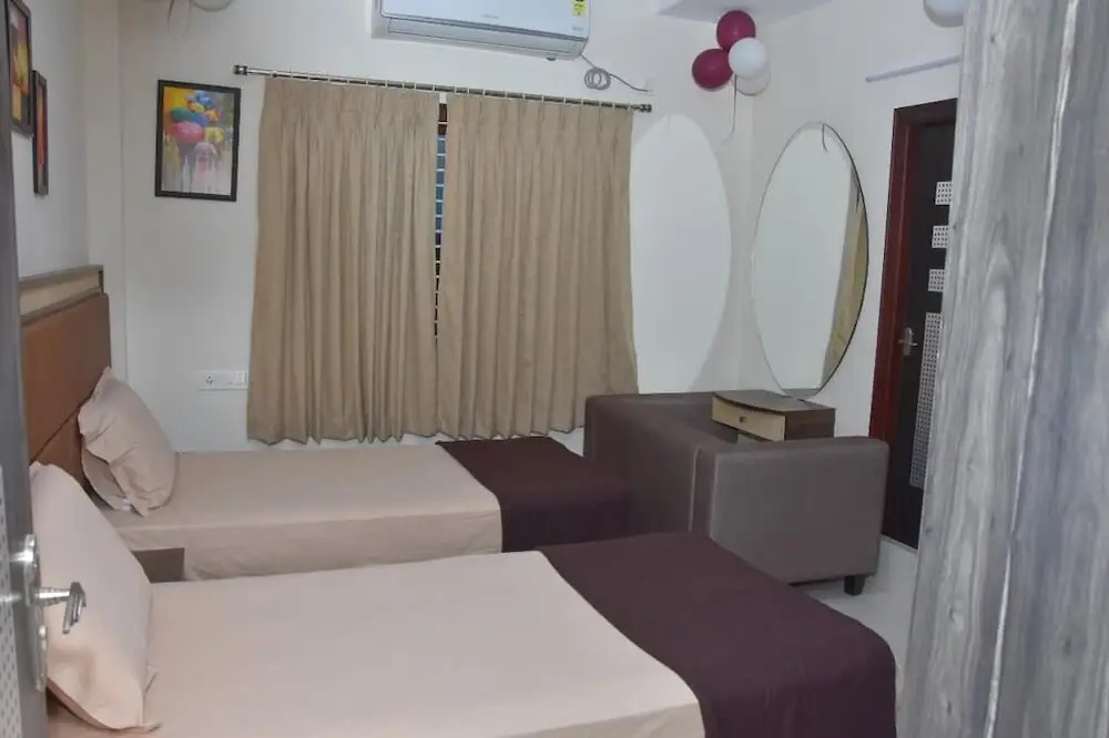 Hotel SK7 SERVICE APARTMENTS