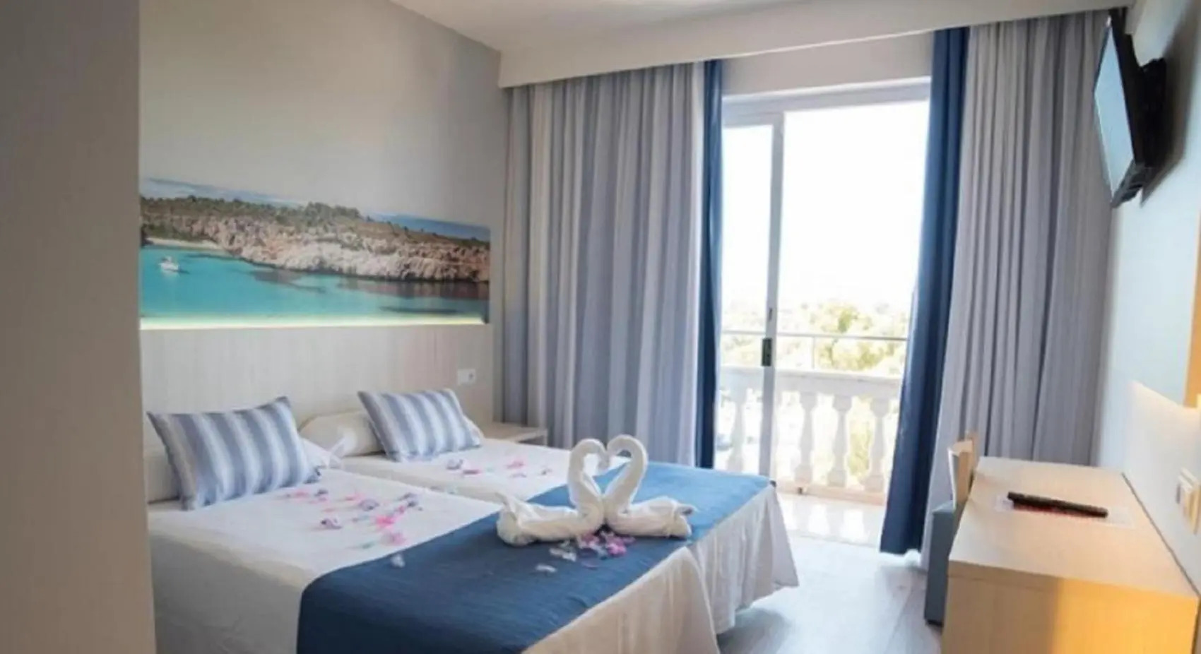 Foto - Ona Luna Park - Adults Friendly 16 Years Plus