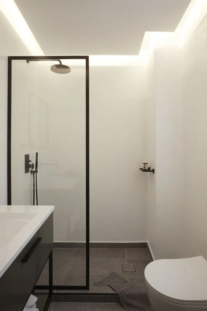 Photo - The Artist Athens