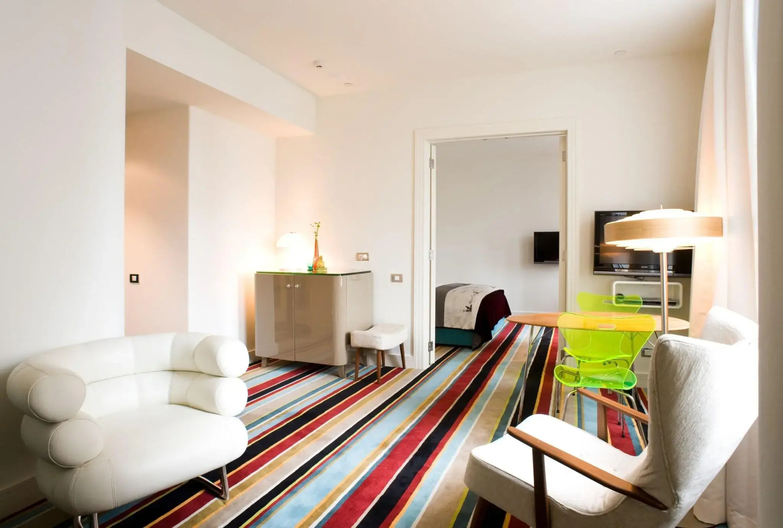 Photo - Hotel DeBrett