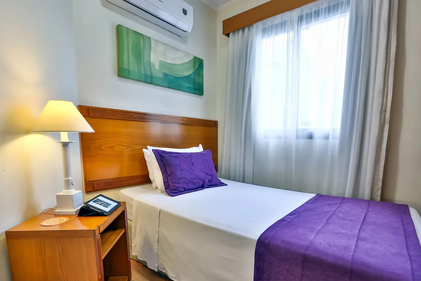 Photo - Quality Suites Vila Olimpia