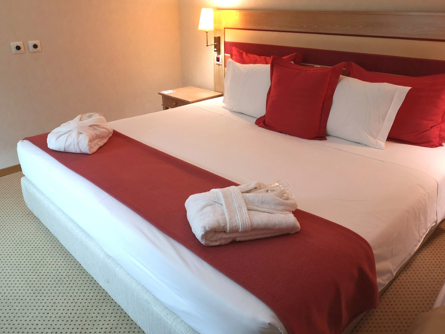 Photo - Riviera Hotel