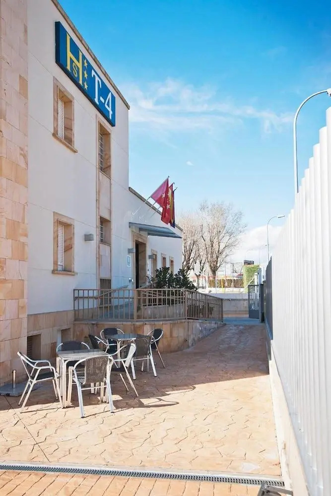 Photo - Hostal T4