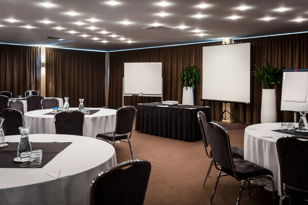 Photo - Metro Hotel Perth