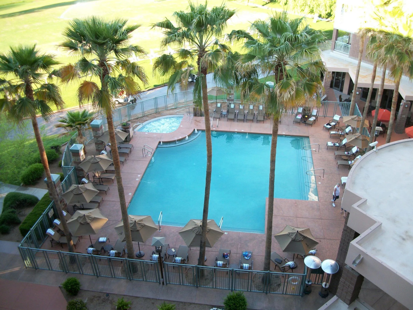 Photo - Embassy Suites by Hilton Phoenix Scottsdale