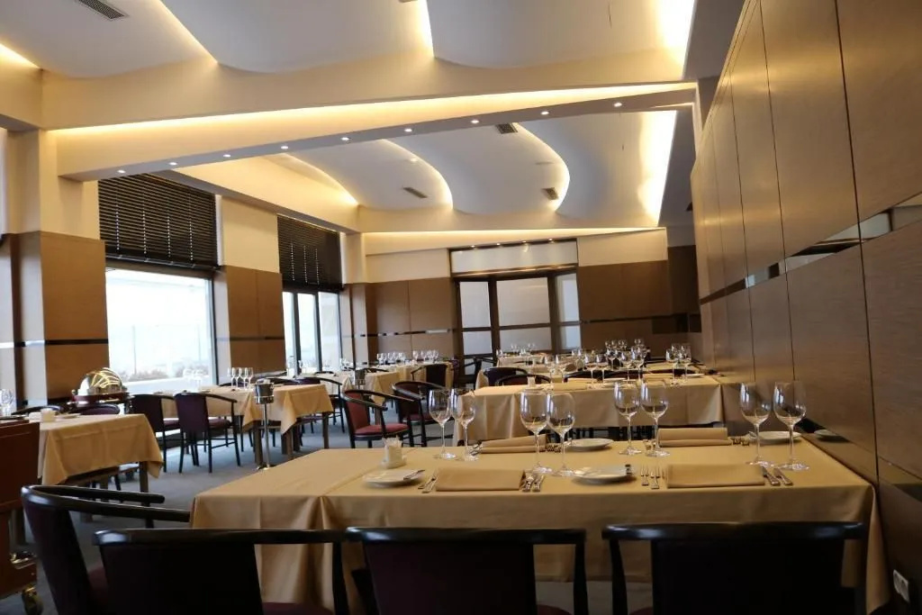 Foto - Hotel International Prishtina & Spa