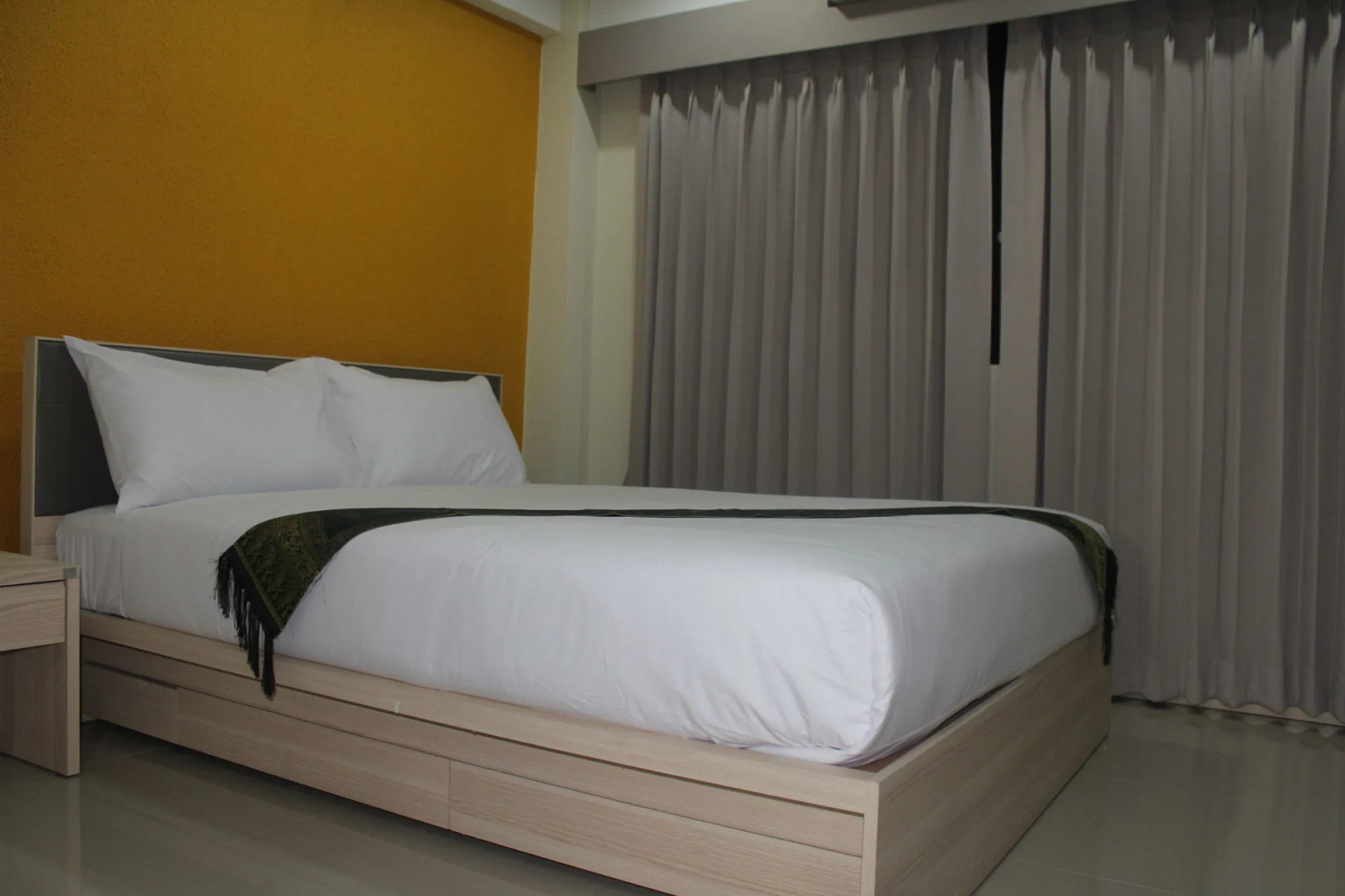 Photo - La Porte Bangkok Hotel