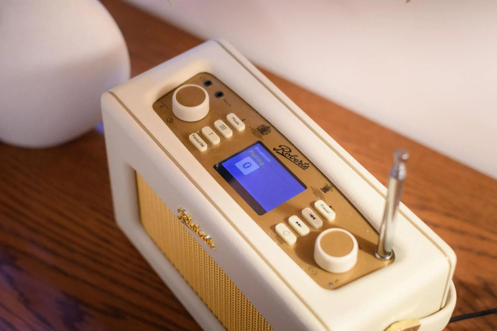 Photo - room2 London Chiswick Hometel