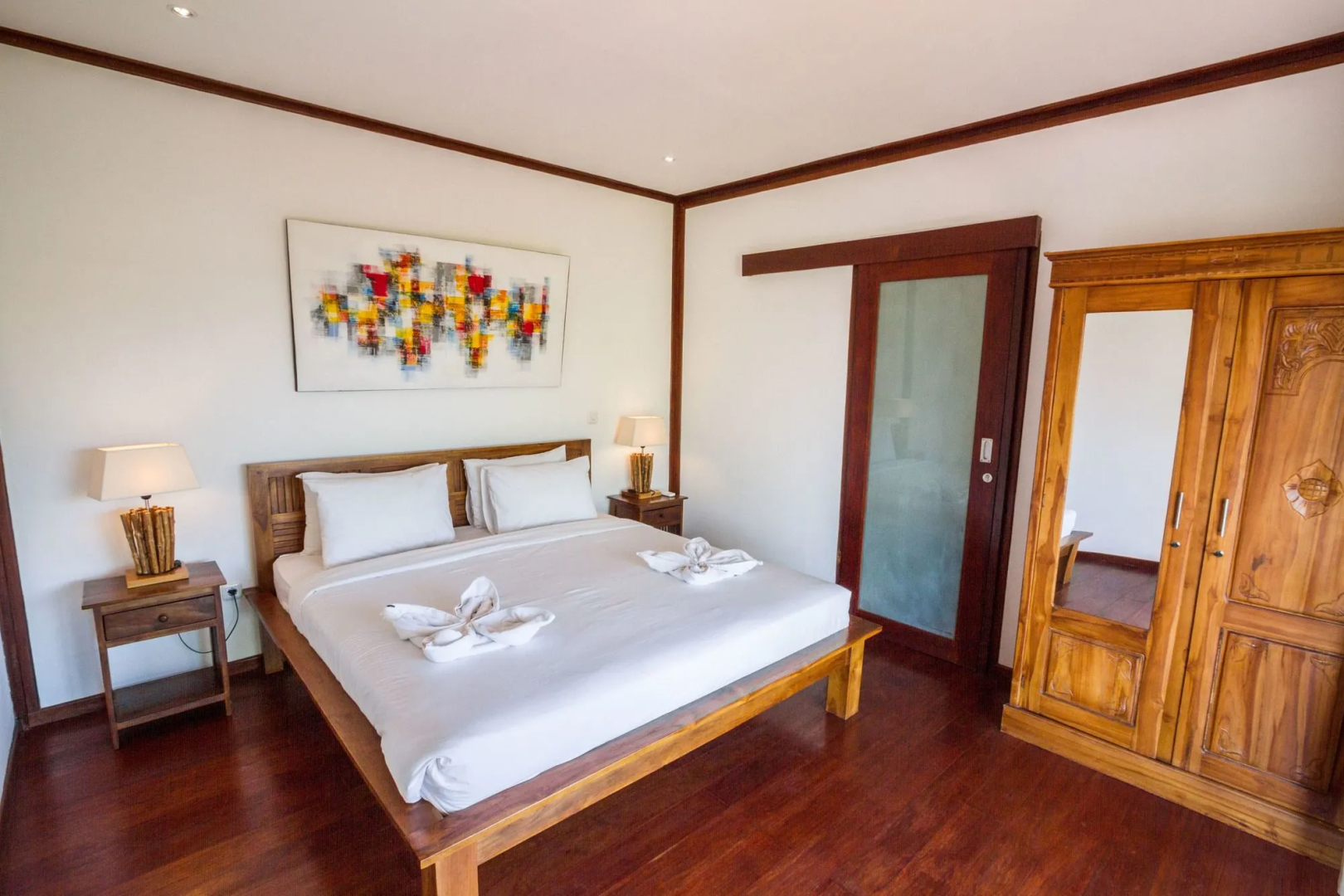 Foto - Villa Martine - Fantastic 5BR Villa - Perfect Location in Seminyak