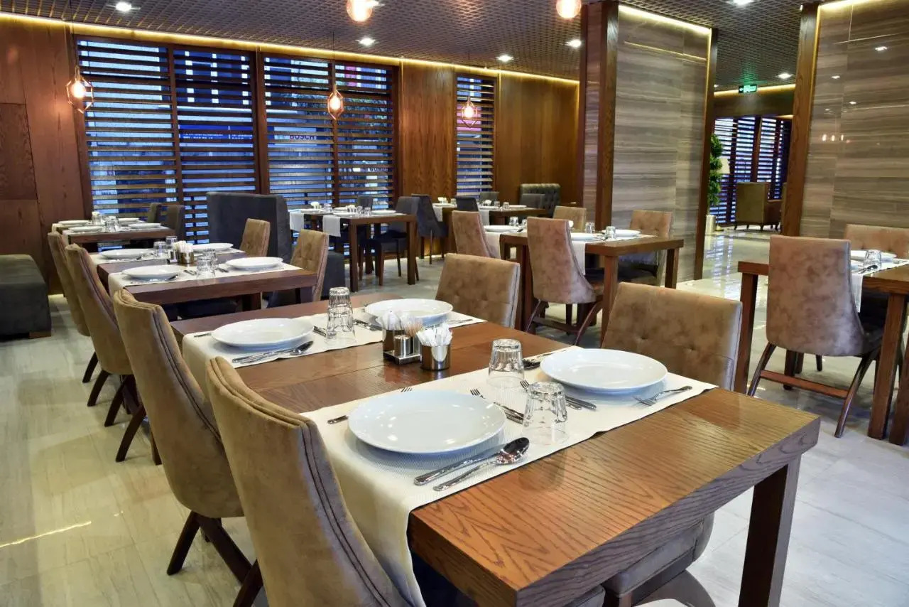 Foto - The Elegant Hotel