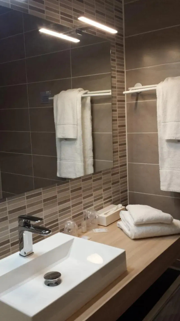 Photo - Best Western Hotel Le Crystal Dinard