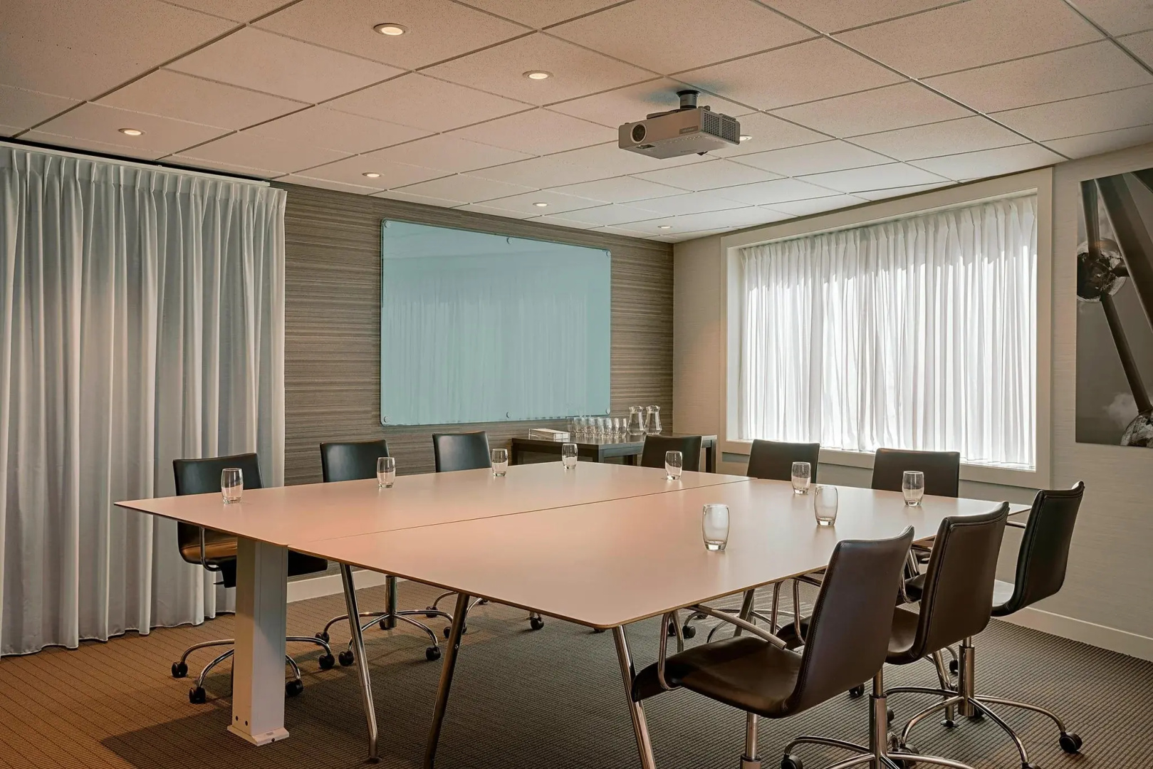 Photo - Sheraton Amsterdam Airport Hotel and Conference Center