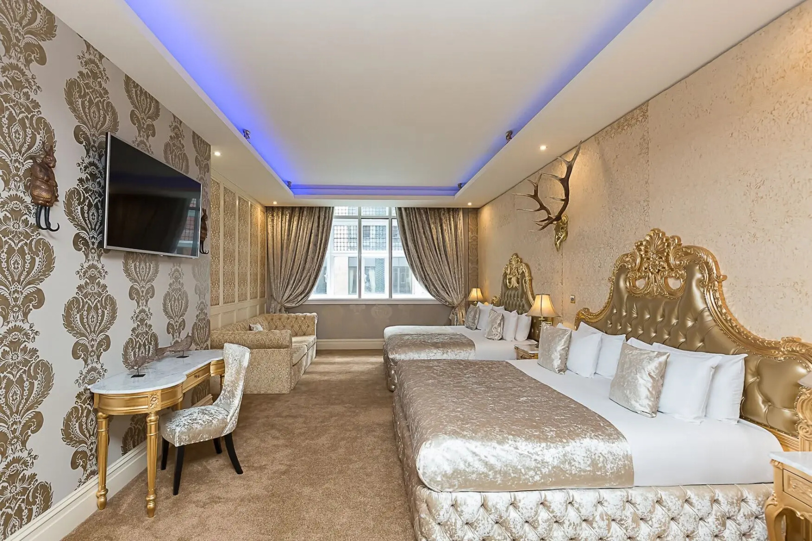 Photo - The Dixie Dean Hotel