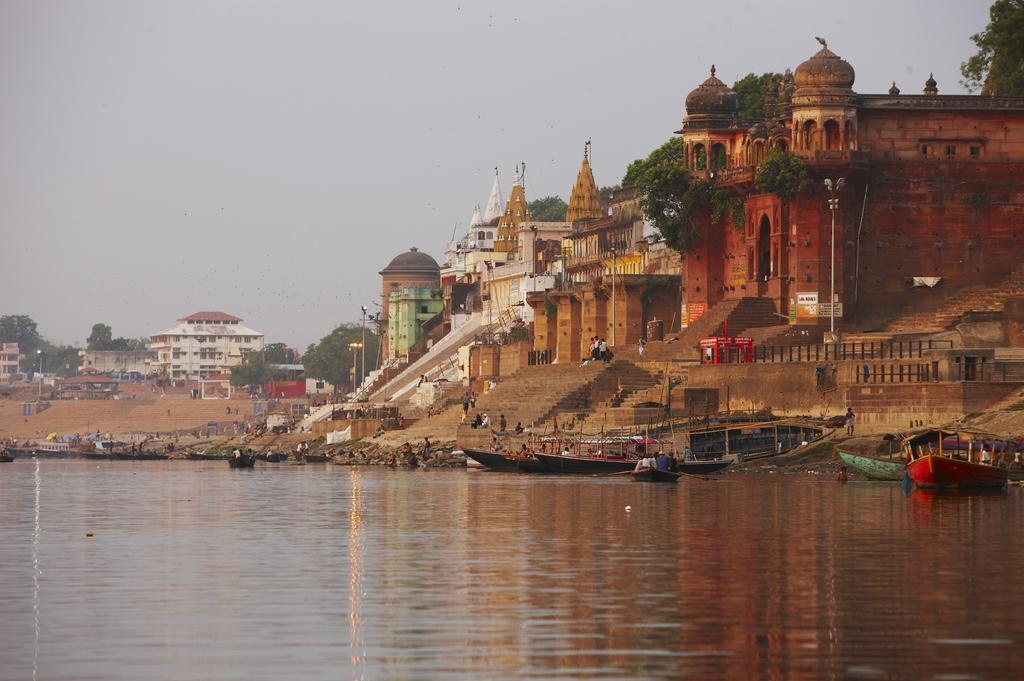 Taj Nadesar Palace