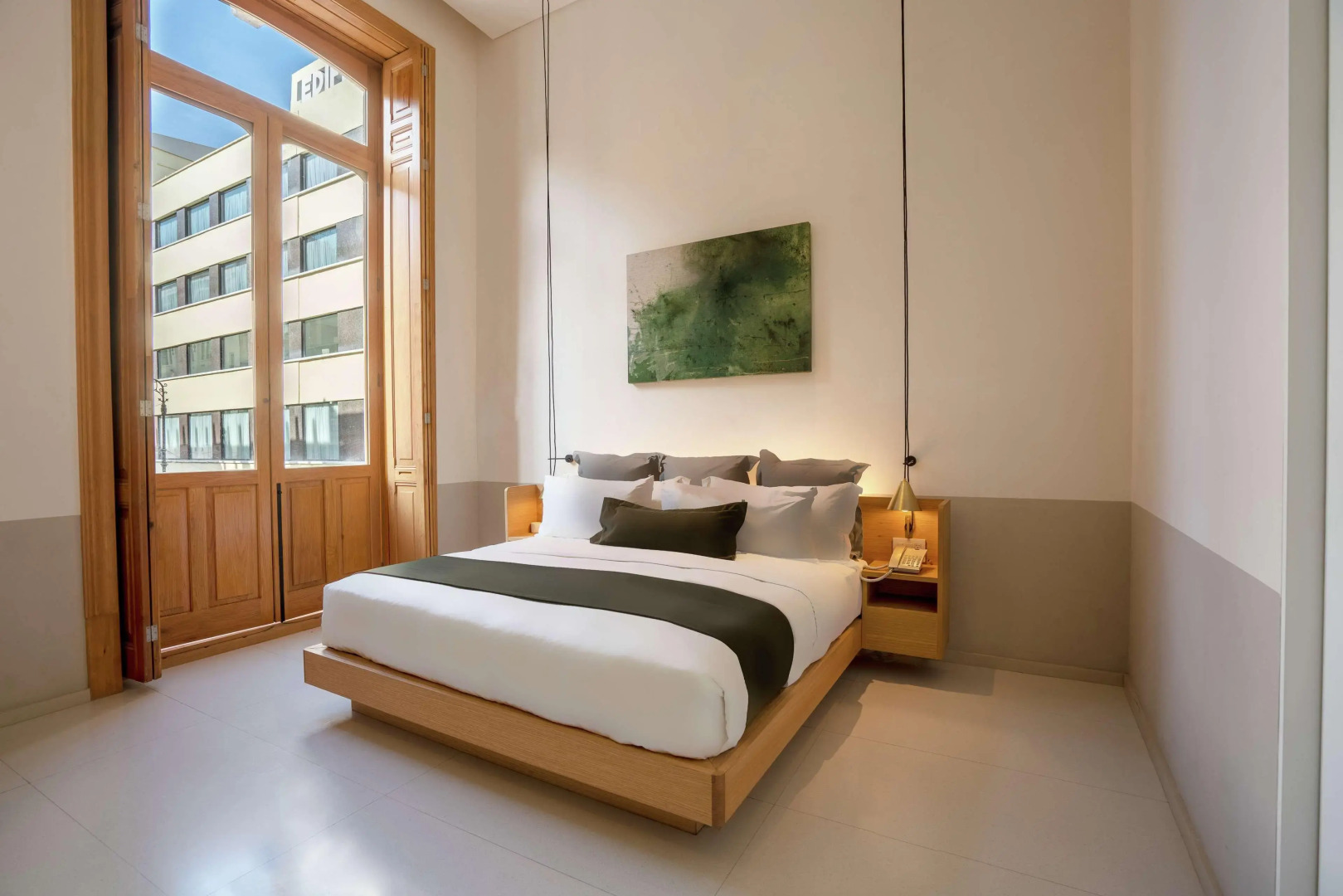 Foto - Umbral, Curio Collection By Hilton