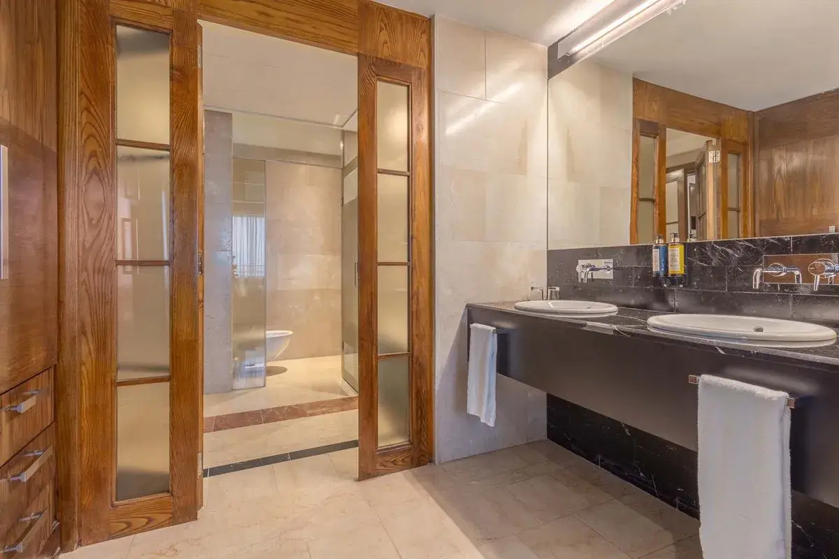 Photo - Eurostars Suites Mirasierra