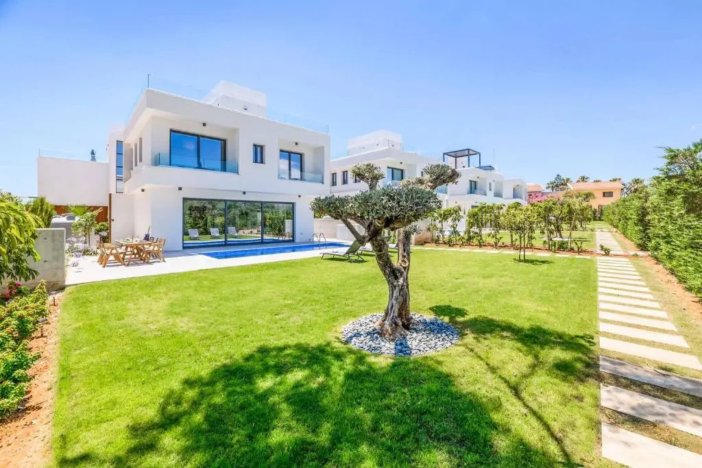 Photo - By The Beach - Sea Pearl Villa