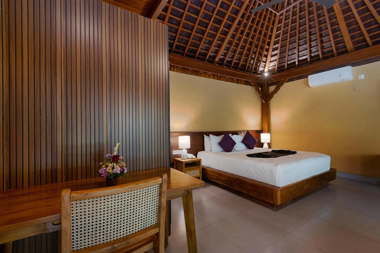 Foto - Samkhya Villas - Free 1x Floating Breakfast or Minibar