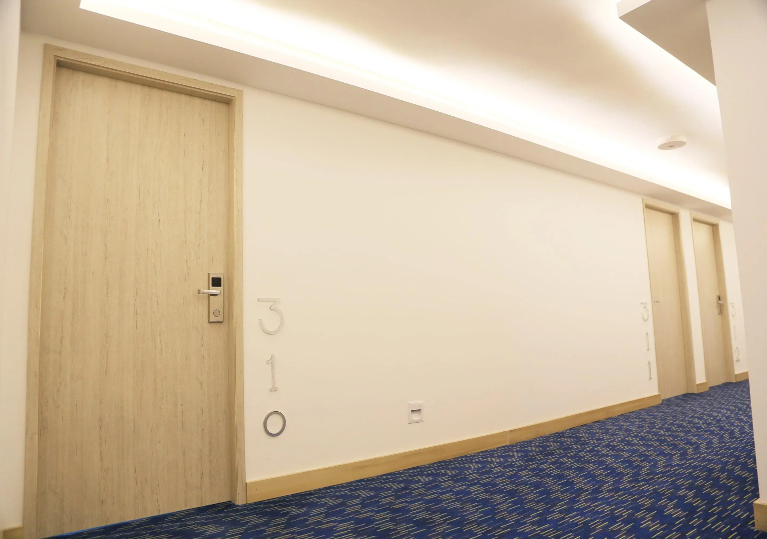 Photo - Washington Plaza