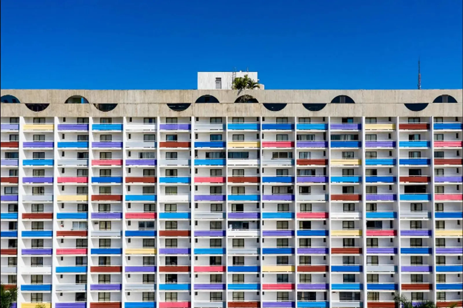 Photo - St Paul Plaza Hotel