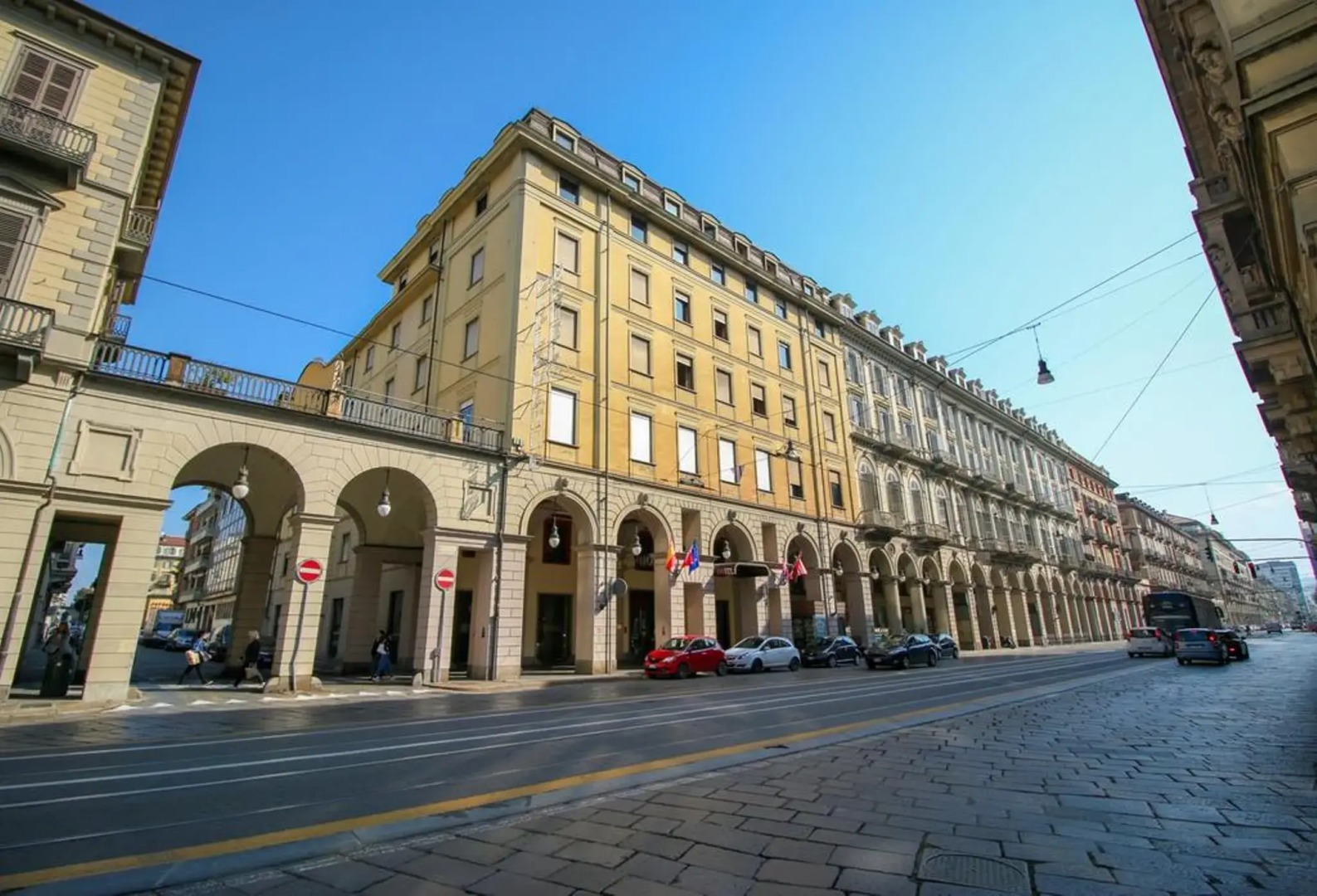 Photo - Hotel Diplomatic