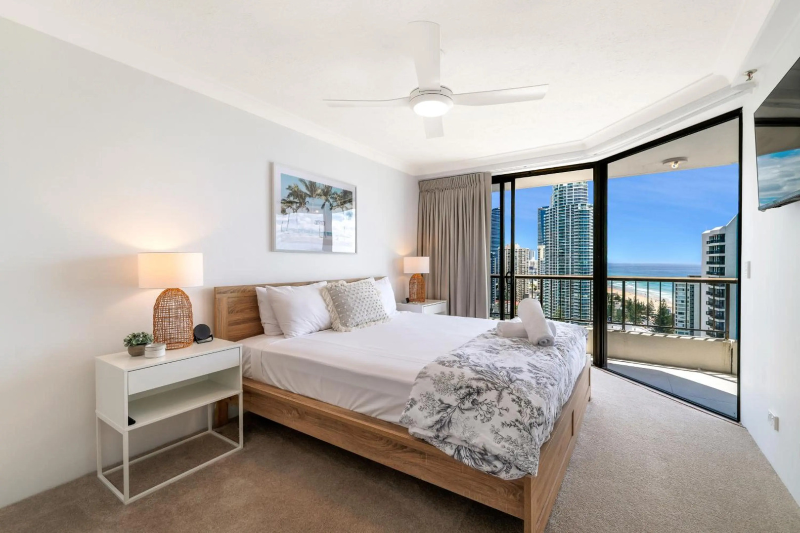 Foto - Surfers Century Oceanside Apartments