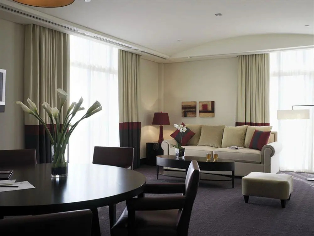 Foto - Address Montgomerie